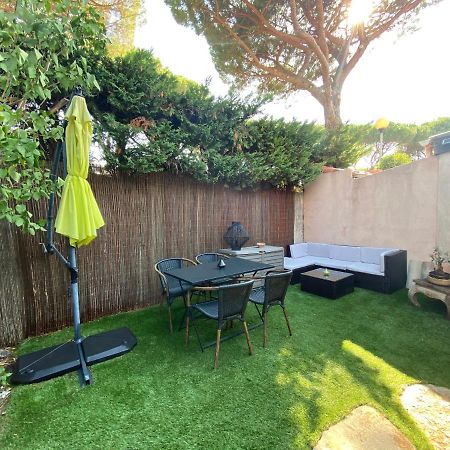 Agreable Studio Proche Sttropez Piscine Et Tennis Gassin Exterior photo