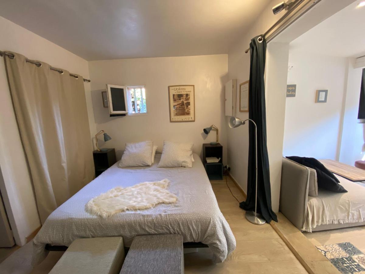 Agreable Studio Proche Sttropez Piscine Et Tennis Gassin Exterior photo